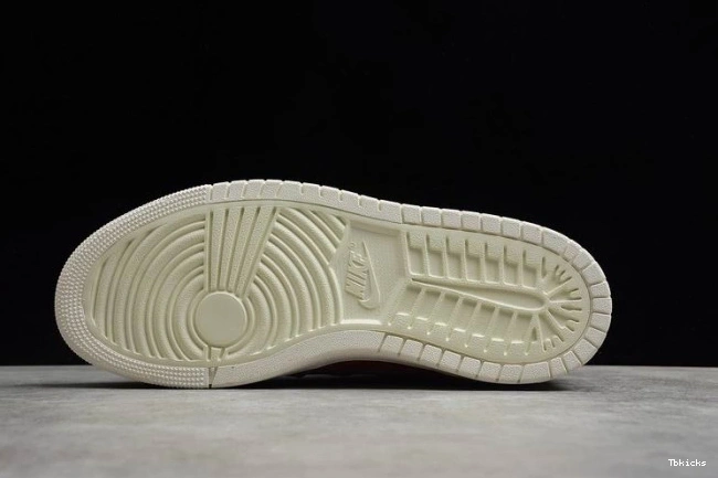 Reps TBK Zoom (W) 1 CT0979-602 Canyon High CMFT Air Jordan Rust 0628